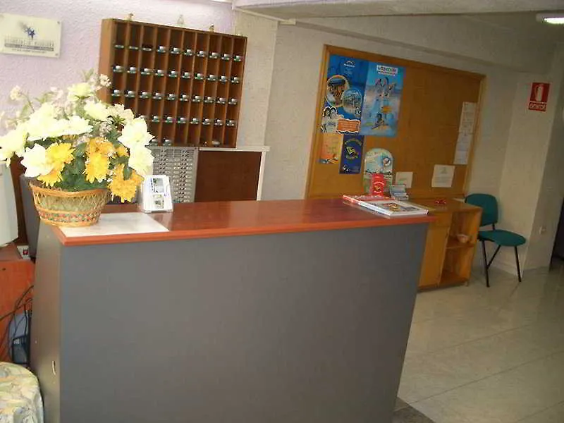 Hostal Tahiti Rs Salou Maison d'hôtes