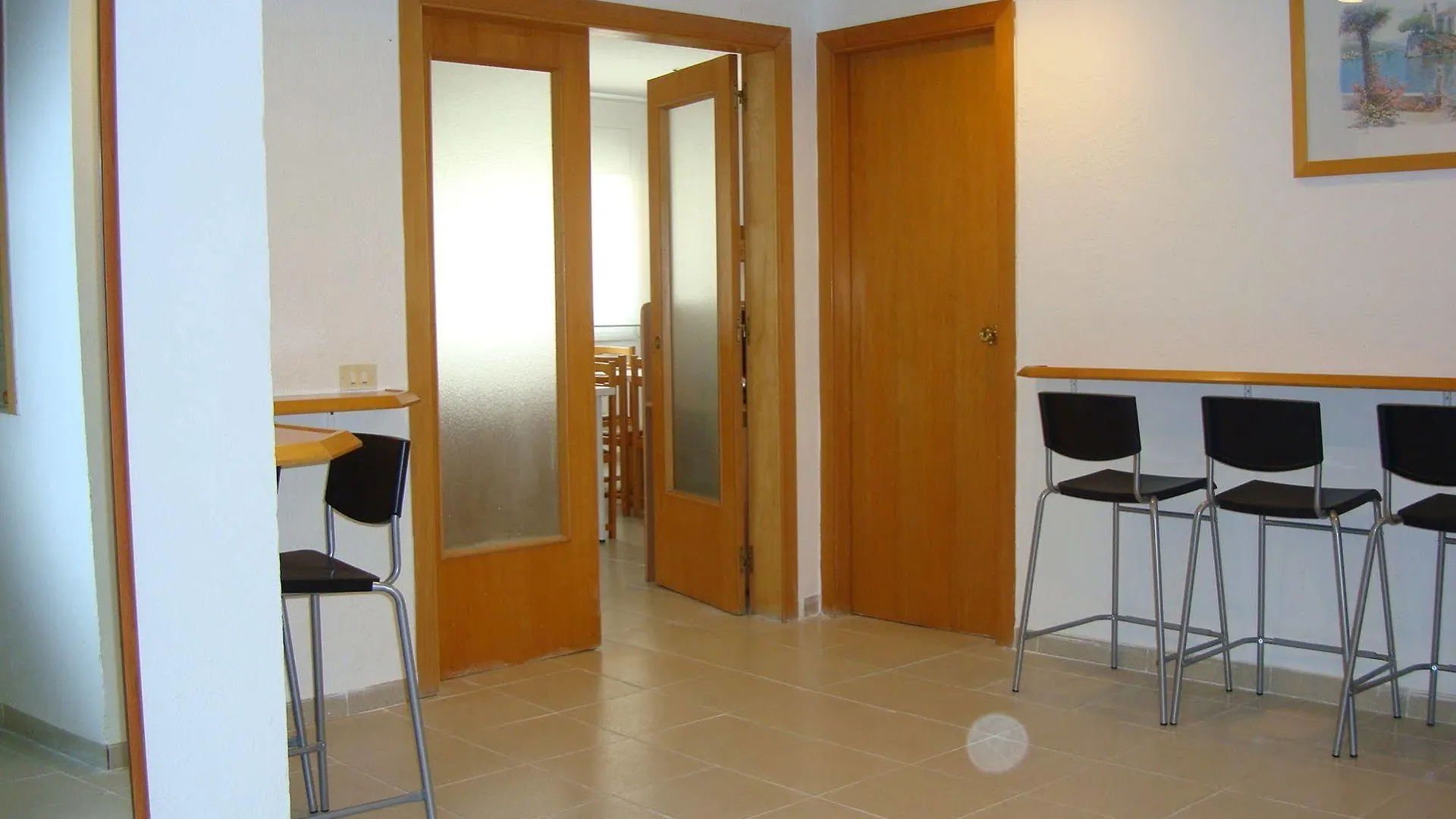 Hostal Tahiti Rs Salou 2*,
