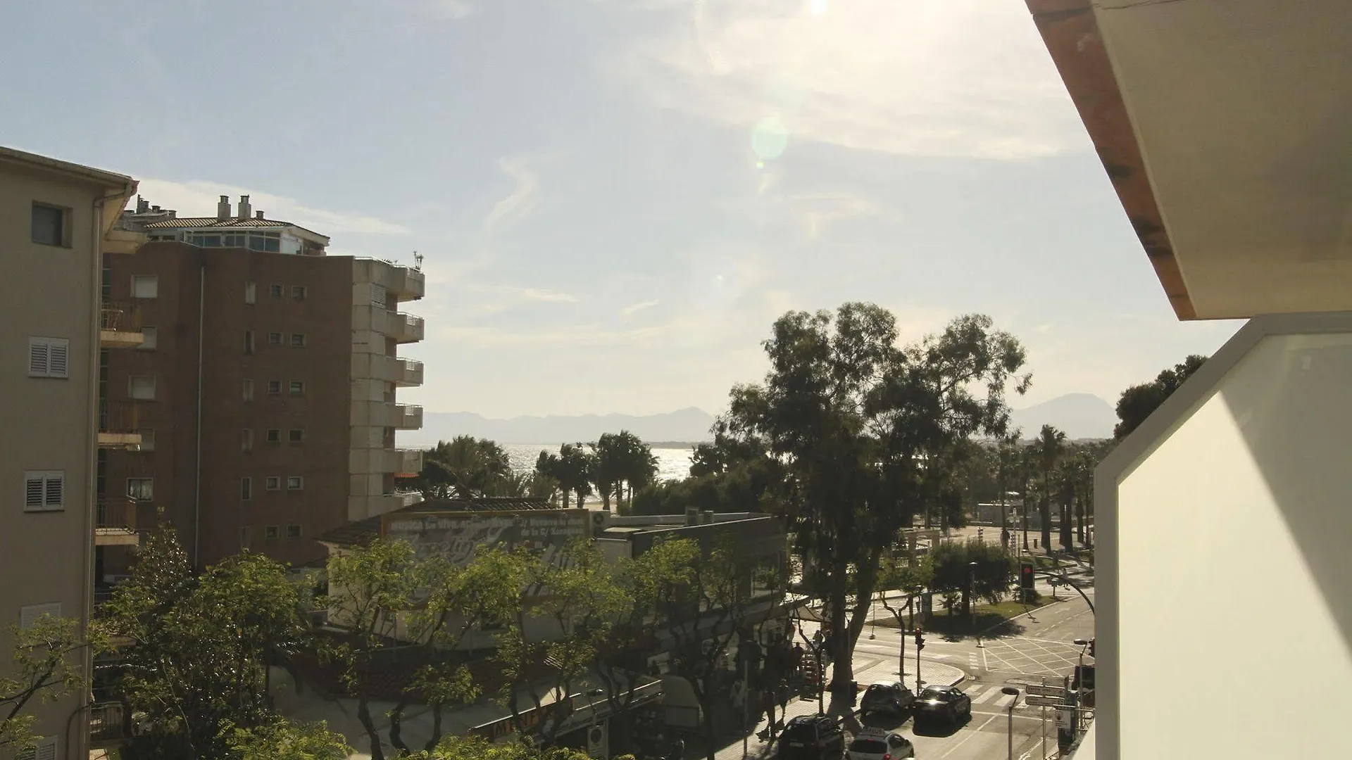 Hostal Tahiti Rs Salou